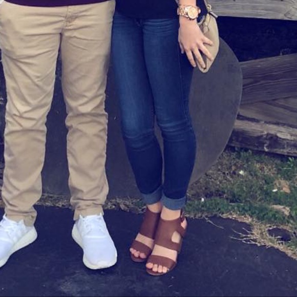 Brown heels - Picture 4 of 4